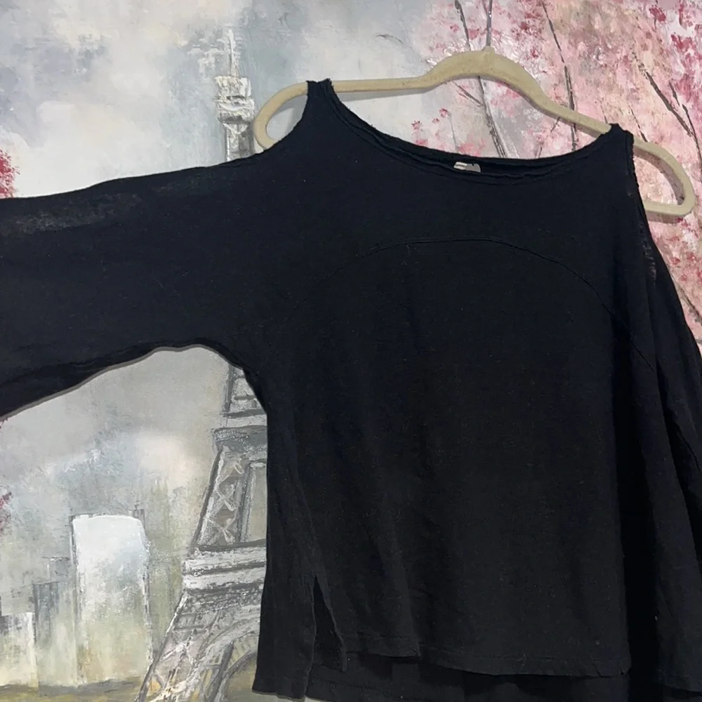 Free People Cold Shoulder Double Slits 3/4 Sleeve Black Flowy Cotton Shirt XS